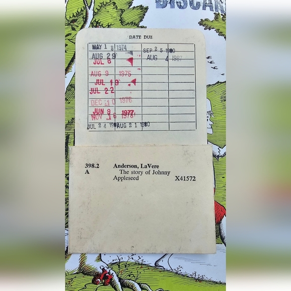 Vintage Illustrated 'The Story of Johnny Appleseed' 1974 Retired Library Book - Picture 7 of 11